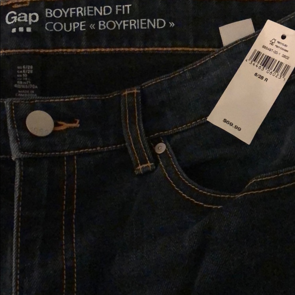NWT GAP BOYFRIEND FIT COUPE <<BOYFRIEND >>